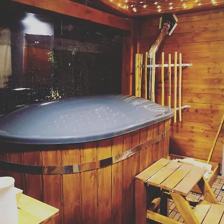 Villa Sole Con Ofuro Jacuzzi Sauna Spa B&B